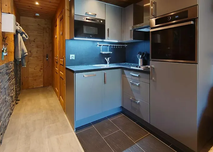 Апартаменты Cosy 4 Pers, Renove Style Montagne, Aux Pieds - Fr-1-545-53